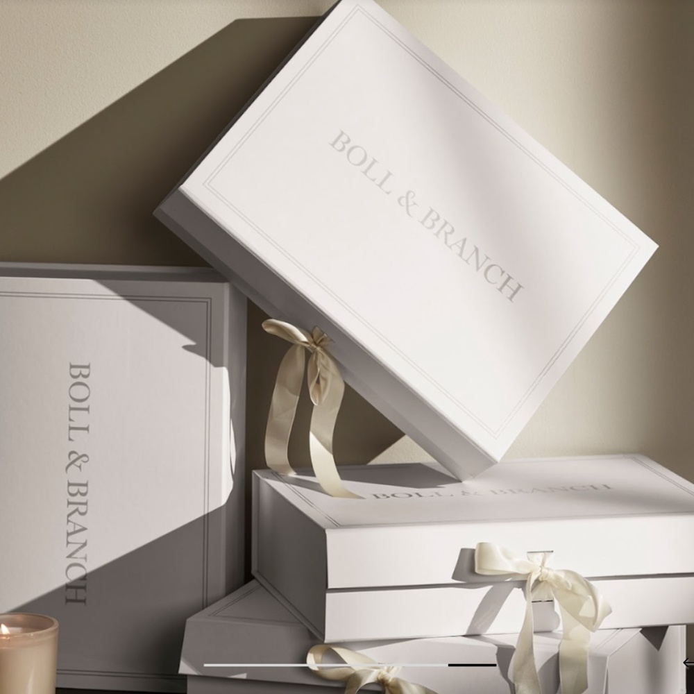 Boll and Branch Signature hemmed sheet, uniquely soft, 100% organic threads King